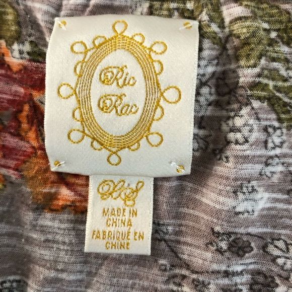 🔥 5 for 25🔥 Ric rac montage sleeveless mixed print tiered top - Picture 7 of 10